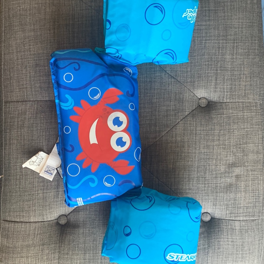 Pool floatie